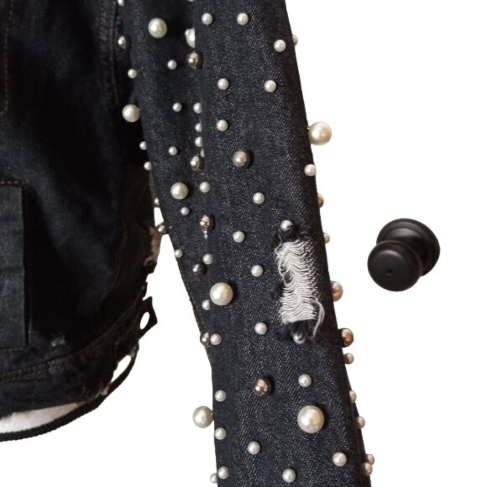 NWT Elan Distressed Denim w/ Pearl & Silver Beaded Black Jean Jacket M/L - Picture 3 of 9